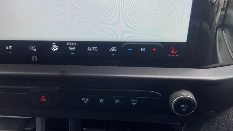 Ford Transit Custom 300 L2 Diesel Fwd 2.0 EcoBlue 136ps H1 Van Limited